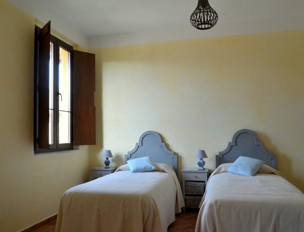 Agriturismo Borgo San Francesco Базільйо Екстер'єр фото