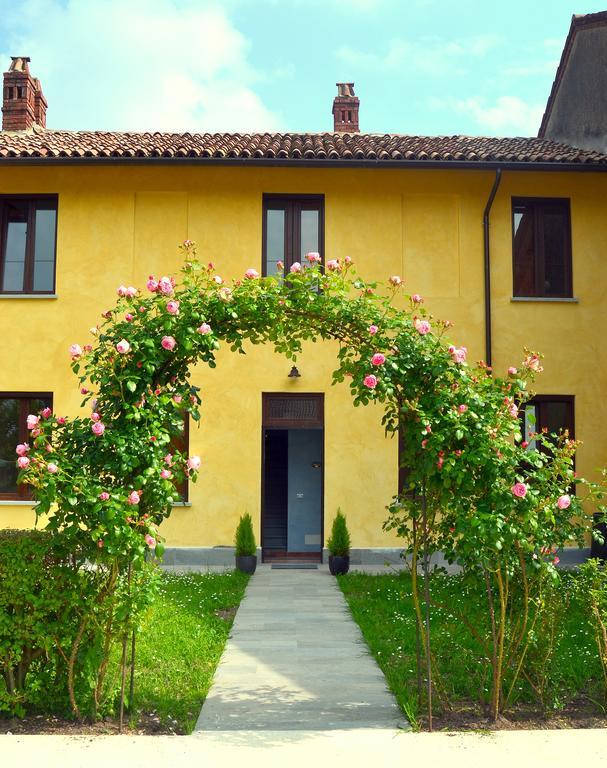 Agriturismo Borgo San Francesco Базільйо Екстер'єр фото